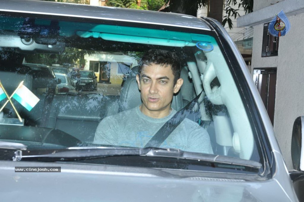 Celebs at Karan Johar Bday Party - 7 / 110 photos