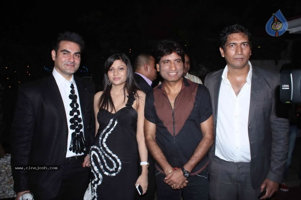 Celebs at Khushiz Store Launch - 26 / 66 photos