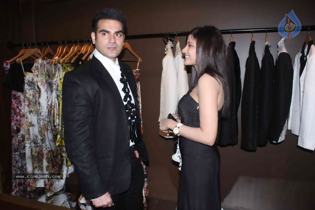 Celebs at Khushiz Store Launch - 54 / 66 photos