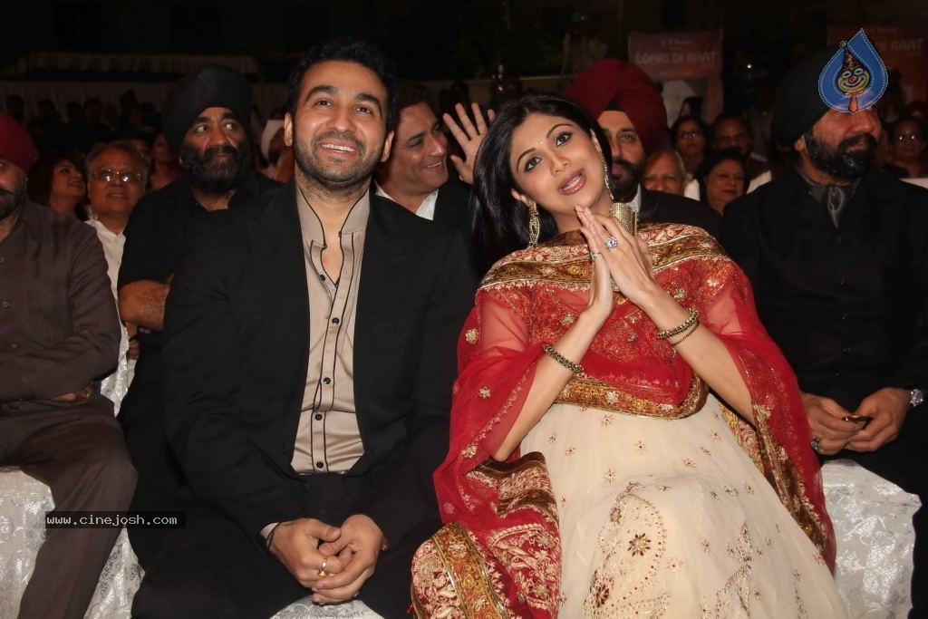 Celebs at Kiran Bawa Lohri Festival Event - 42 / 86 photos