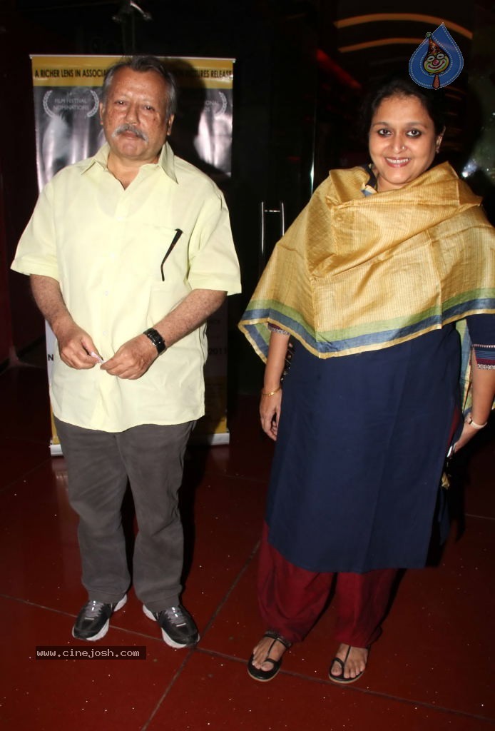 Celebs at Land Gold Women Movie Premiere Show - 14 / 25 photos