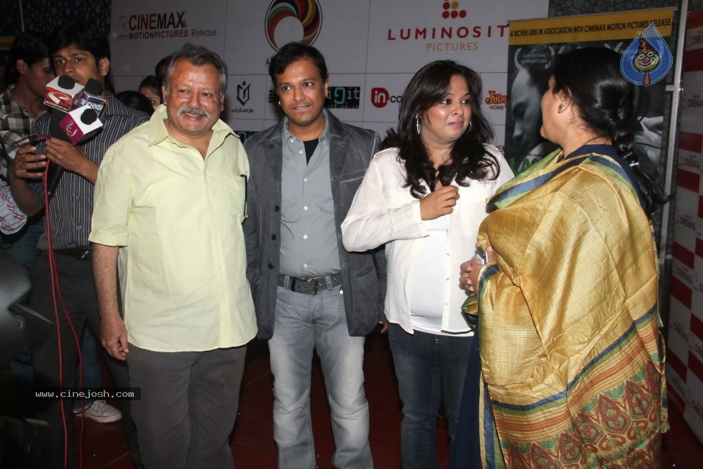 Celebs at Land Gold Women Movie Premiere Show - 15 / 25 photos
