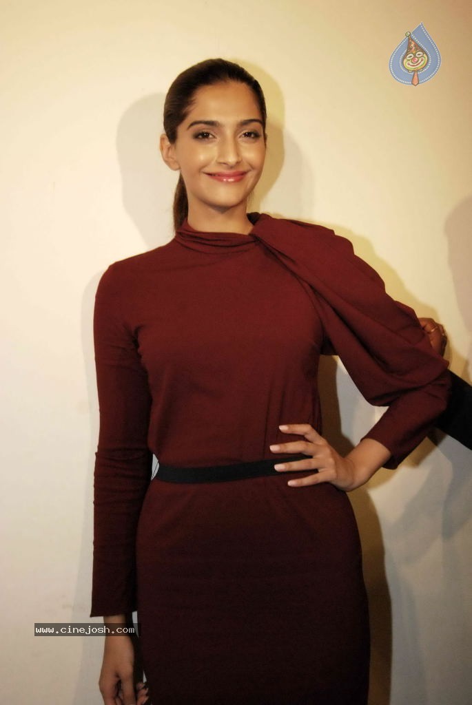 Celebs at Legends Album Launch - 25 / 40 photos