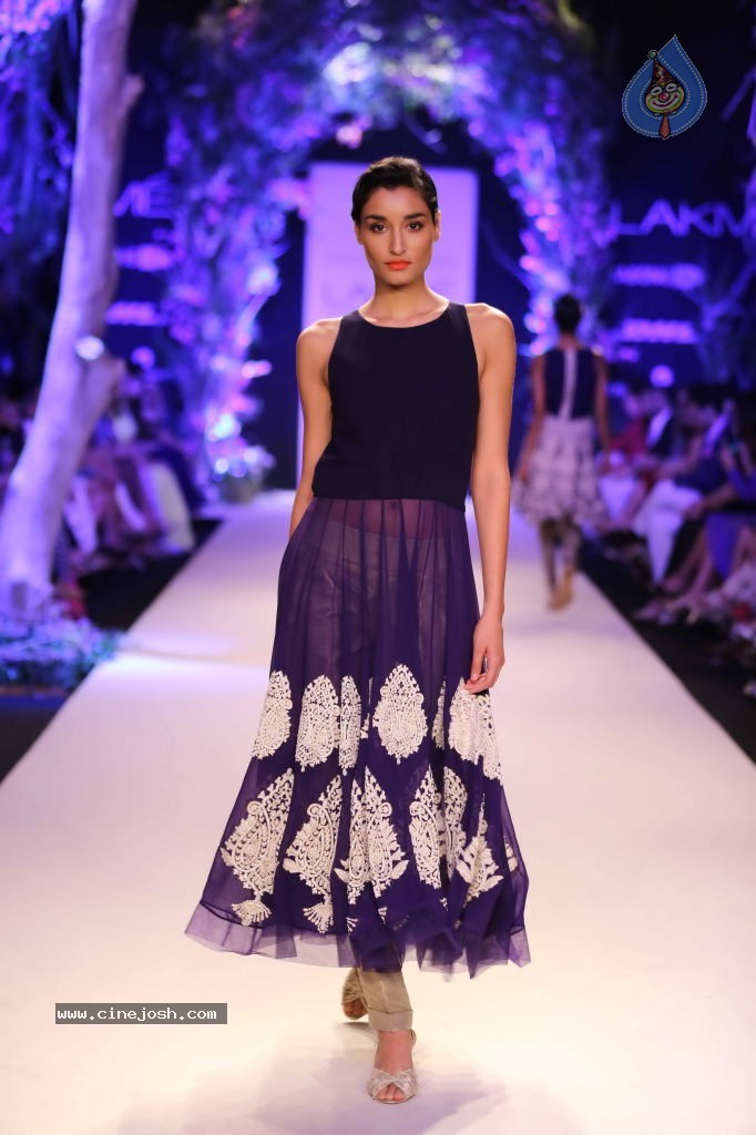 Celebs at LFW Summer Resort 2014 - 36 / 56 photos
