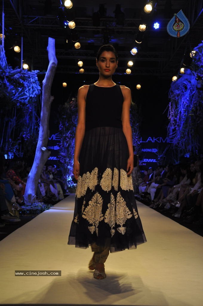 Celebs at LFW Summer Resort 2014 - 41 / 56 photos