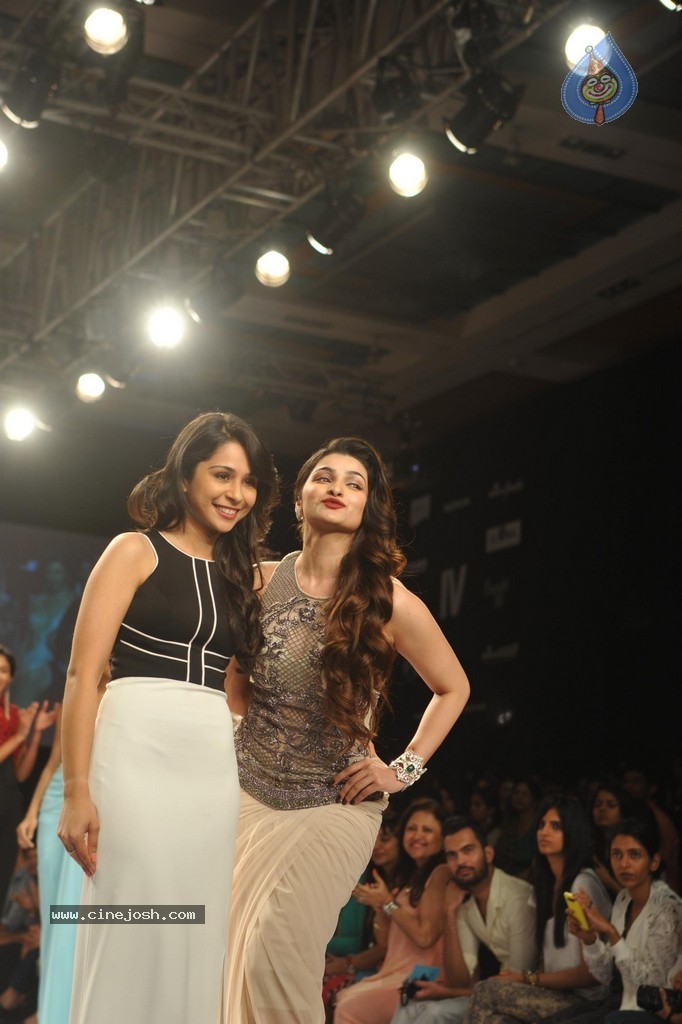 Celebs at LFW Summer Resort 2014 - 2 / 107 photos