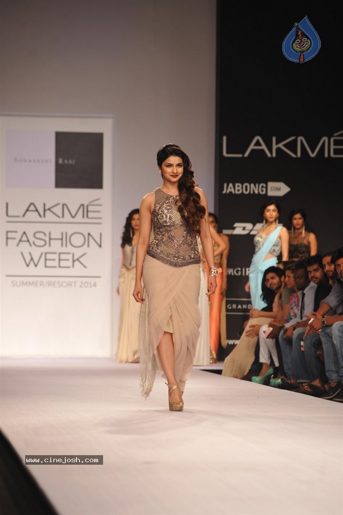 Celebs at LFW Summer Resort 2014 - 84 / 107 photos