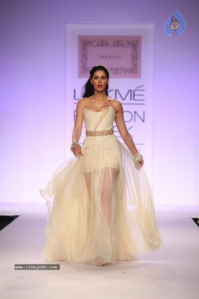 Celebs at LFW Summer Resort 2014 - 90 / 107 photos