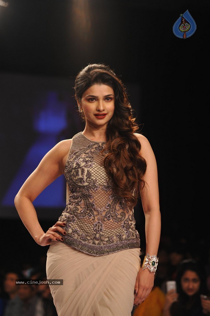 Celebs at LFW Summer Resort 2014 - 102 / 107 photos