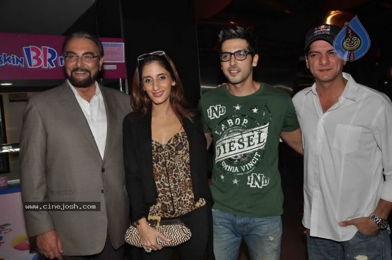 Celebs at Love BreakUps Zindagi Premiere - 18 / 115 photos