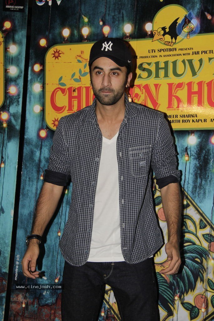 Celebs at Luv Shuv Tey Chicken Khurana Special Show - 21 / 76 photos