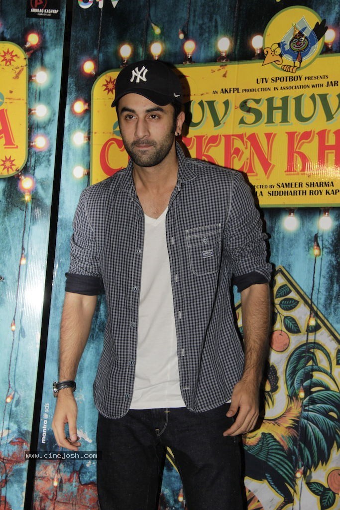 Celebs at Luv Shuv Tey Chicken Khurana Special Show - 75 / 76 photos