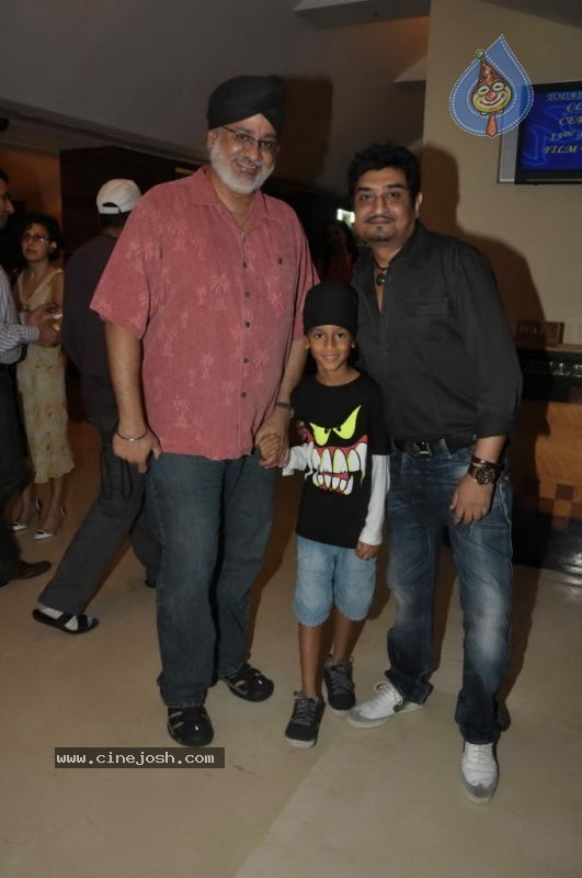 Celebs at Mami Last Day Party - 10 / 89 photos