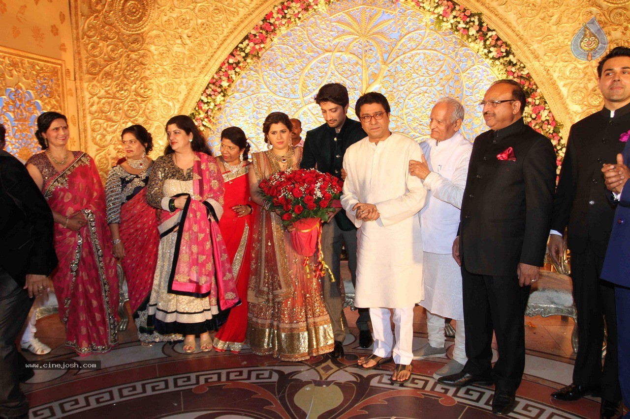 Celebs at Manali Jagtap Wedding Reception - 49 / 72 photos