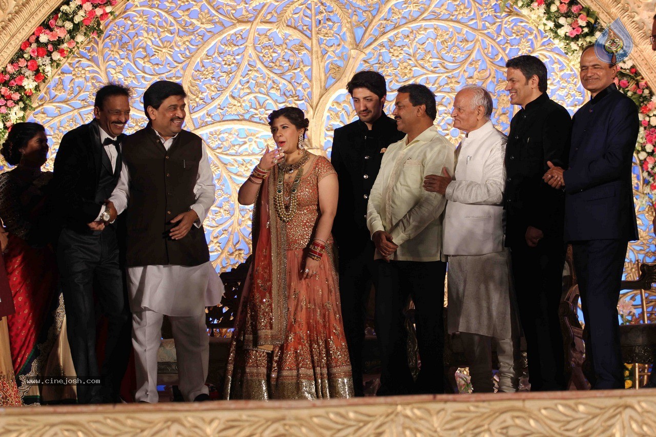 Celebs at Manali Jagtap Wedding Reception - 63 / 72 photos