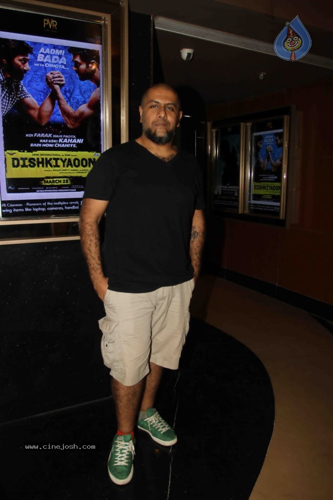 Celebs at Marathi Film Yellow Special Show - 17 / 46 photos
