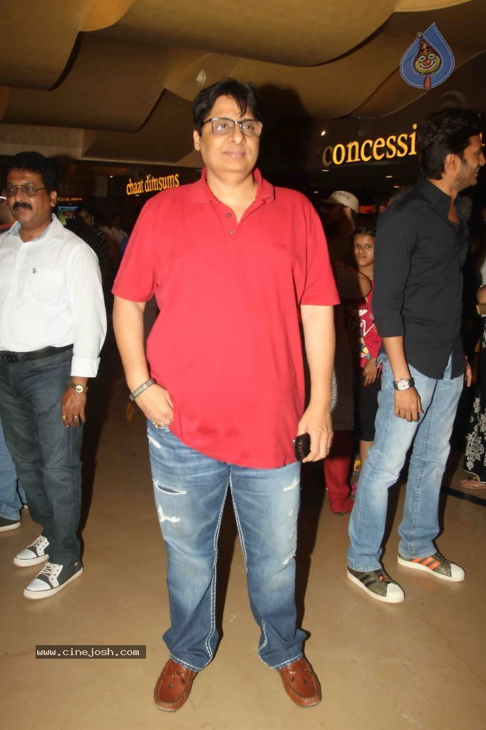 Celebs at Marathi Film Yellow Special Show - 36 / 46 photos