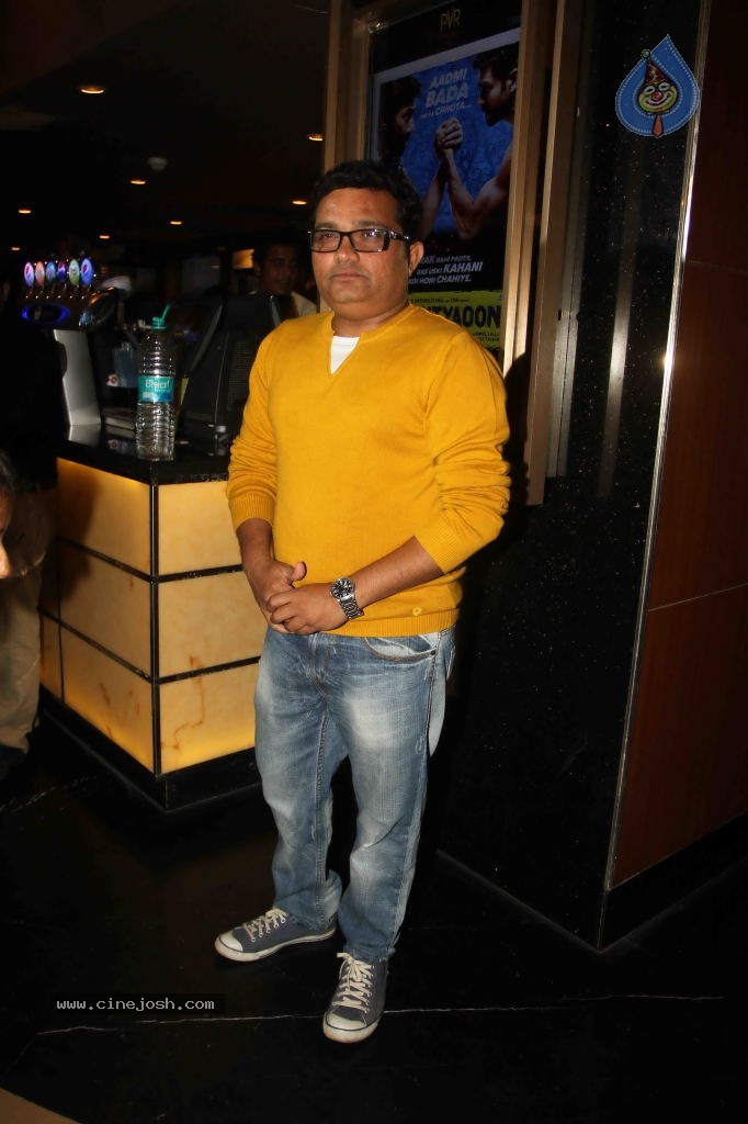 Celebs at Marathi Film Yellow Special Show - 42 / 46 photos