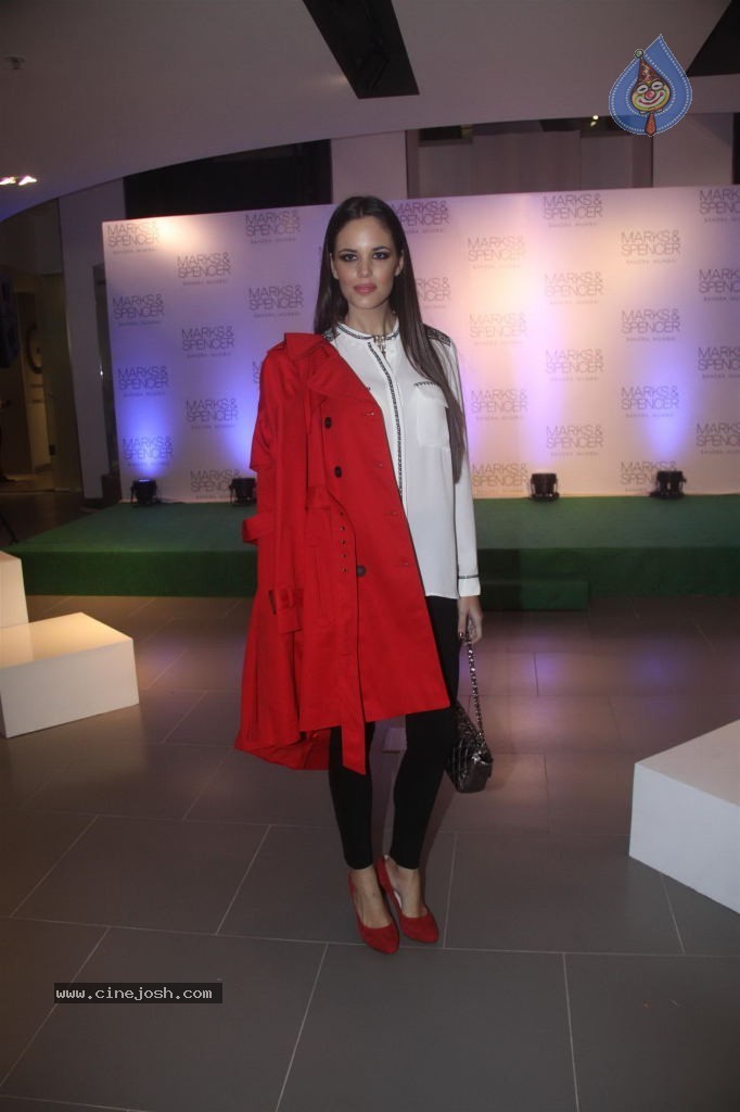 Celebs at Marks n Spencer Store Launch - 20 / 33 photos