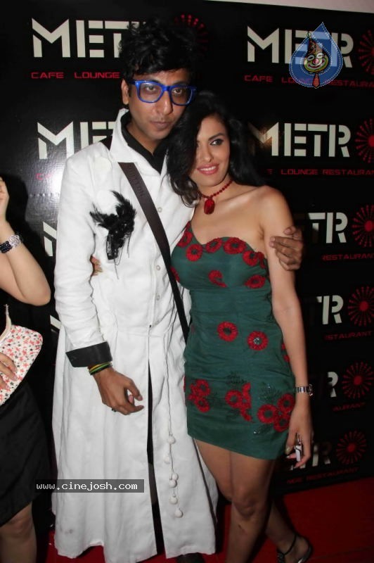 Celebs at Metro Cafe Lounge Restaurant Launch - 50 / 63 photos