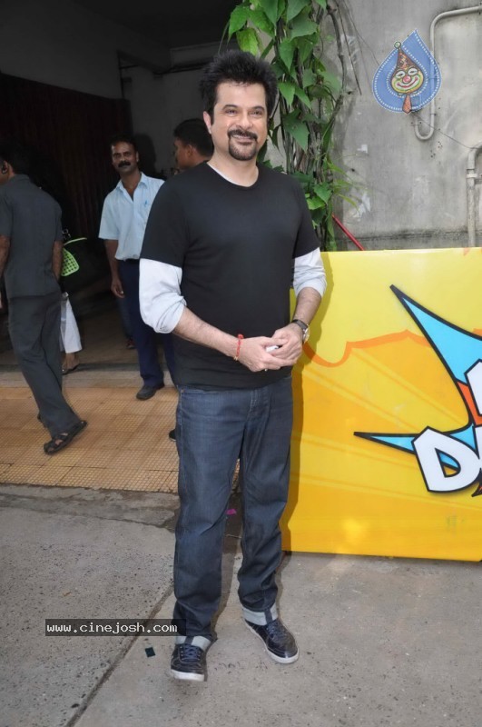 Celebs at Muhurat of Film Double Dhamaal - 19 / 102 photos