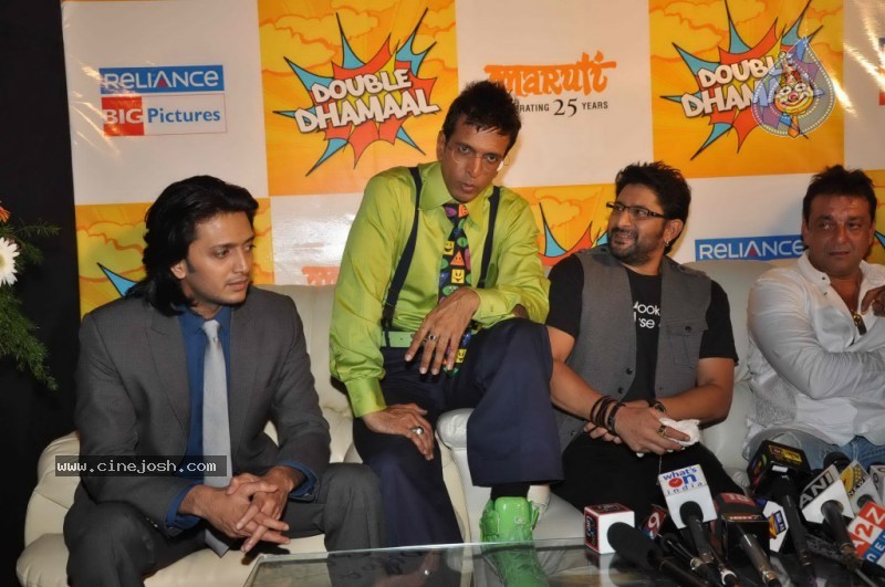 Celebs at Muhurat of Film Double Dhamaal - 29 / 102 photos