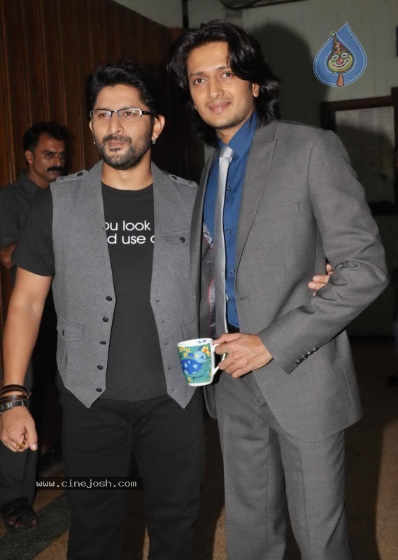 Celebs at Muhurat of Film Double Dhamaal - 92 / 102 photos