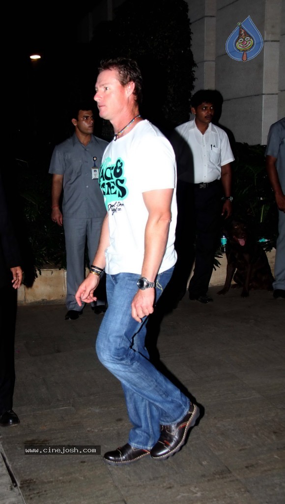 Celebs at Mukesh Ambani Party - 1 / 16 photos