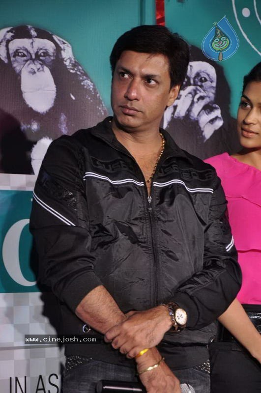 Celebs at Mumbai Cyclothon Press Meet - 57 / 76 photos