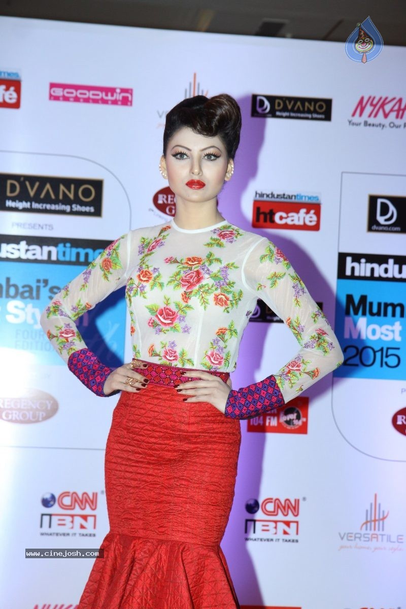 Celebs at Mumbai Most Stylish Awards  - 34 / 60 photos