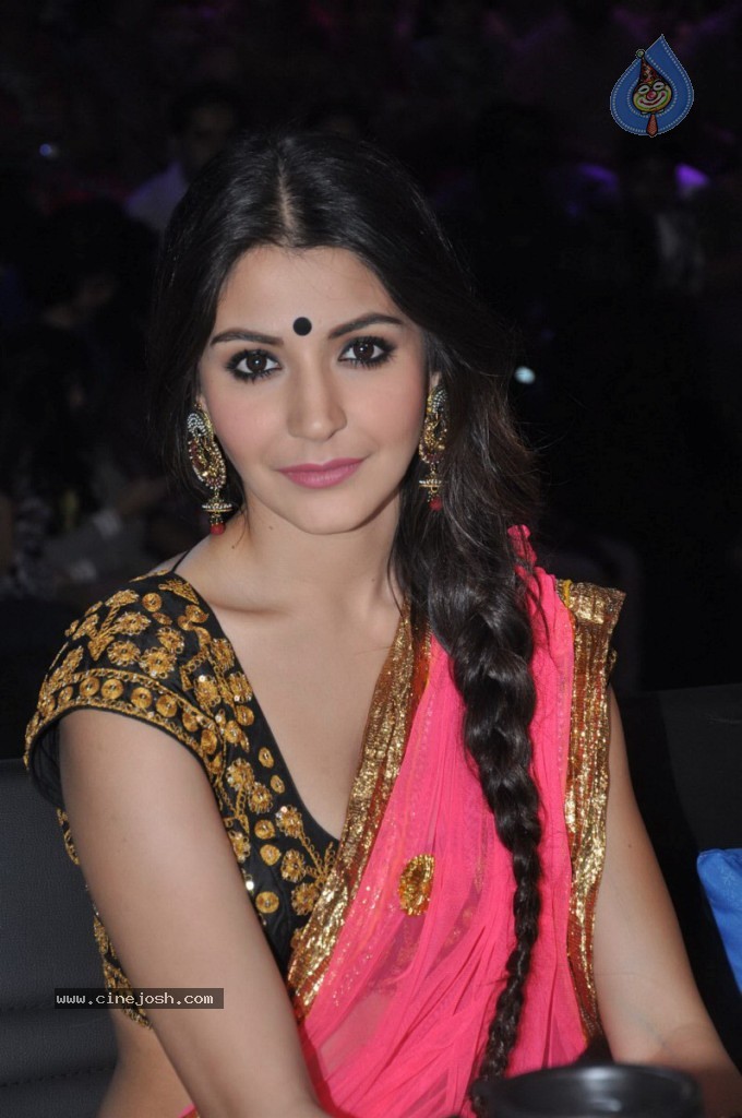 Celebs at Nach Baliye 5 Sets - 16 / 33 photos