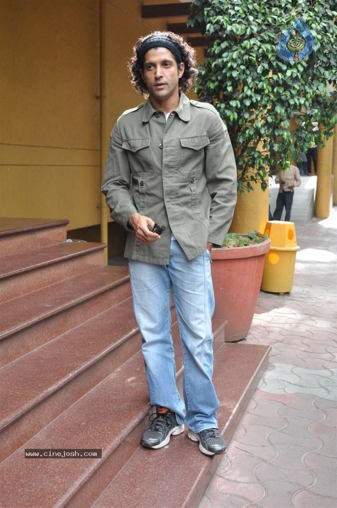Celebs at NDTV Greenathon 2012 - 27 / 47 photos
