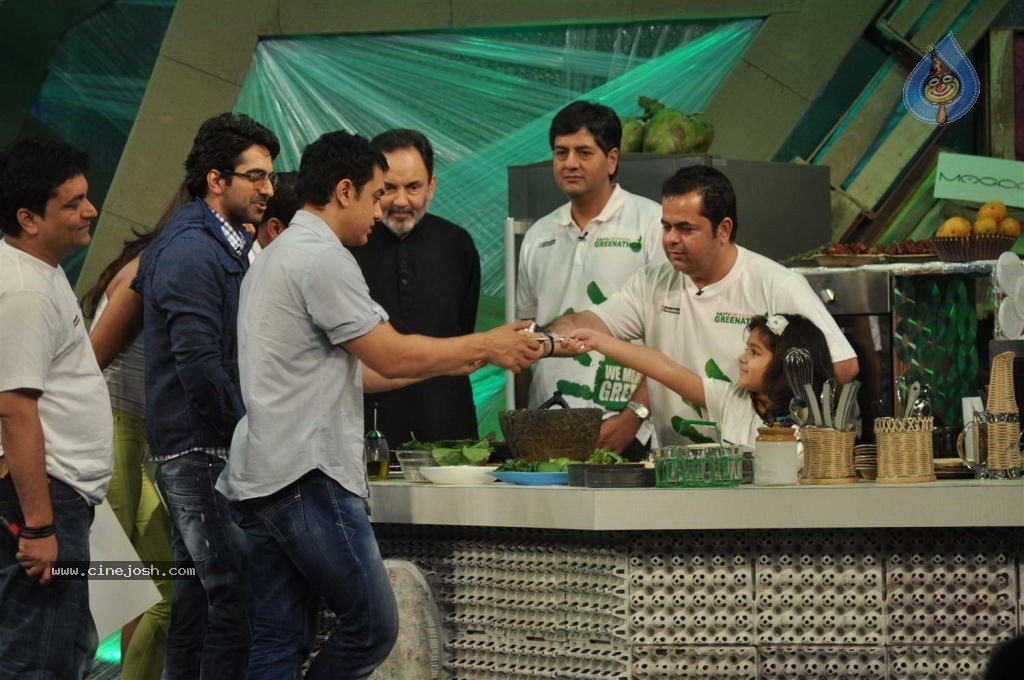 Celebs at NDTV Greenathon 2012 - 38 / 47 photos