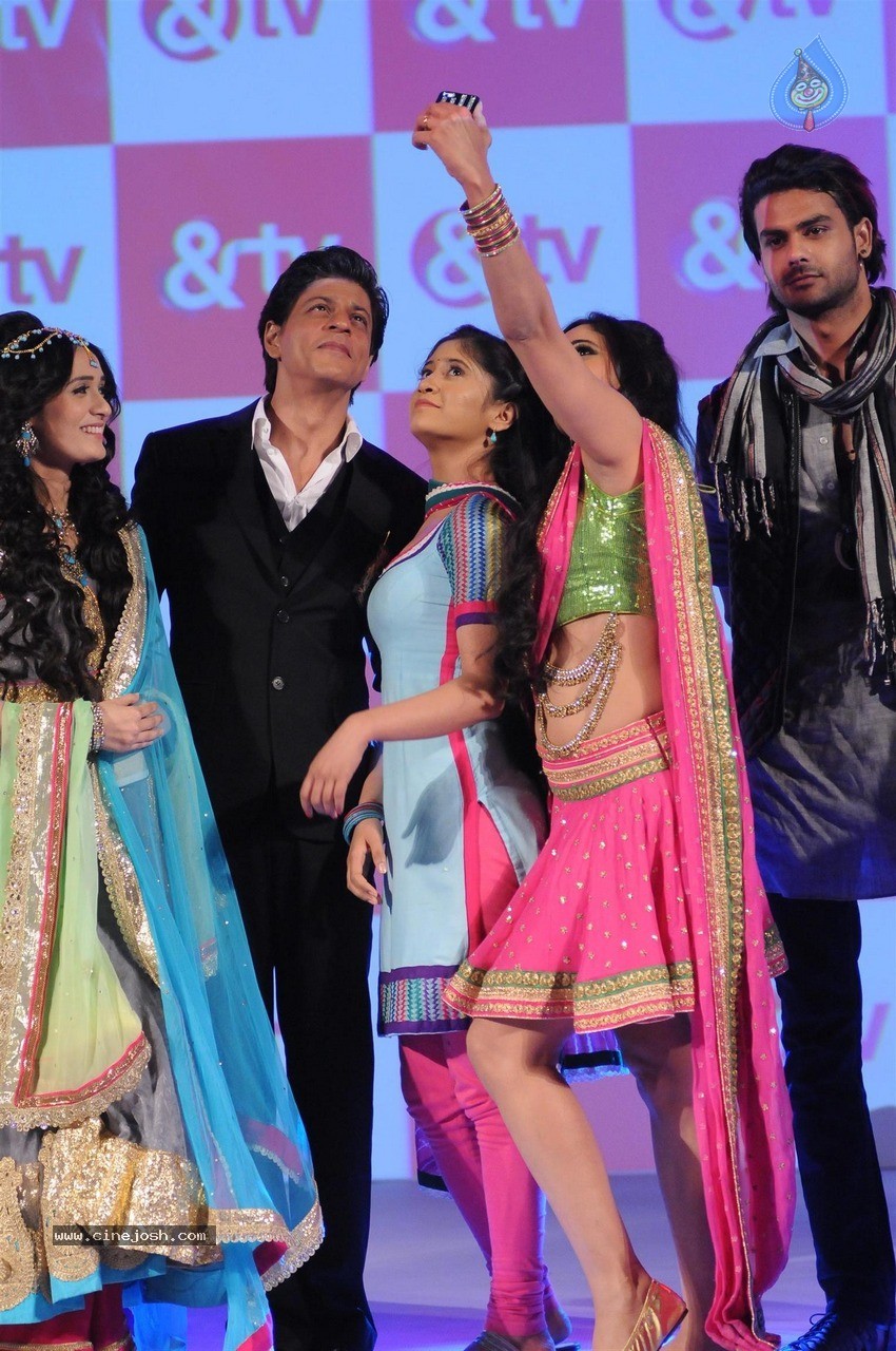 Celebs at New GEC of Zee Entertainment Launch - 31 / 54 photos