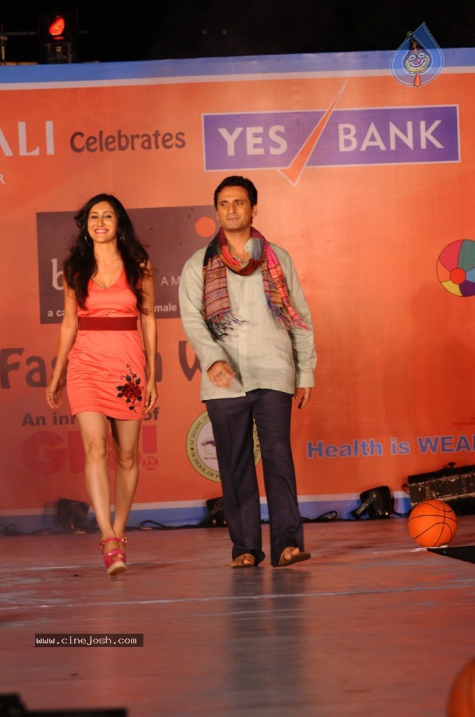 Celebs at NGO Beti Fashion Show - 1 / 36 photos