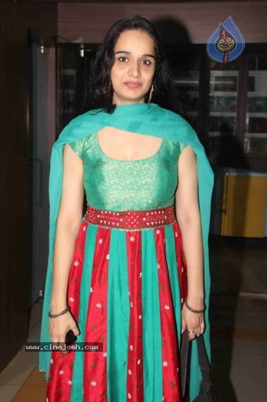 Celebs at Nivedan Album Launch - 7 / 37 photos