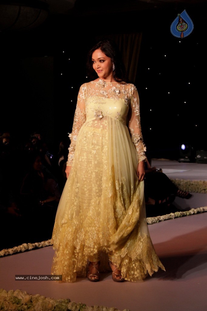 Celebs at No More Fear Fashion Show - 27 / 74 photos