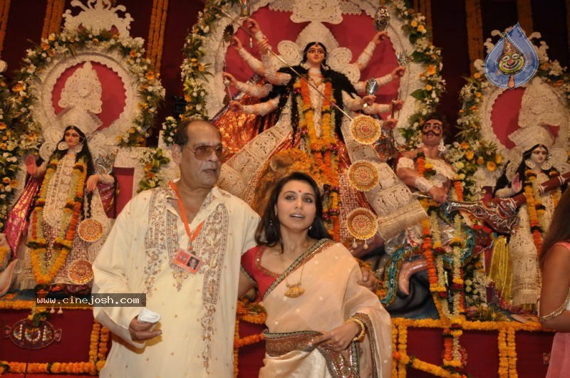 Celebs at North Bombay Sarbojanin Durja Puja - 27 / 47 photos