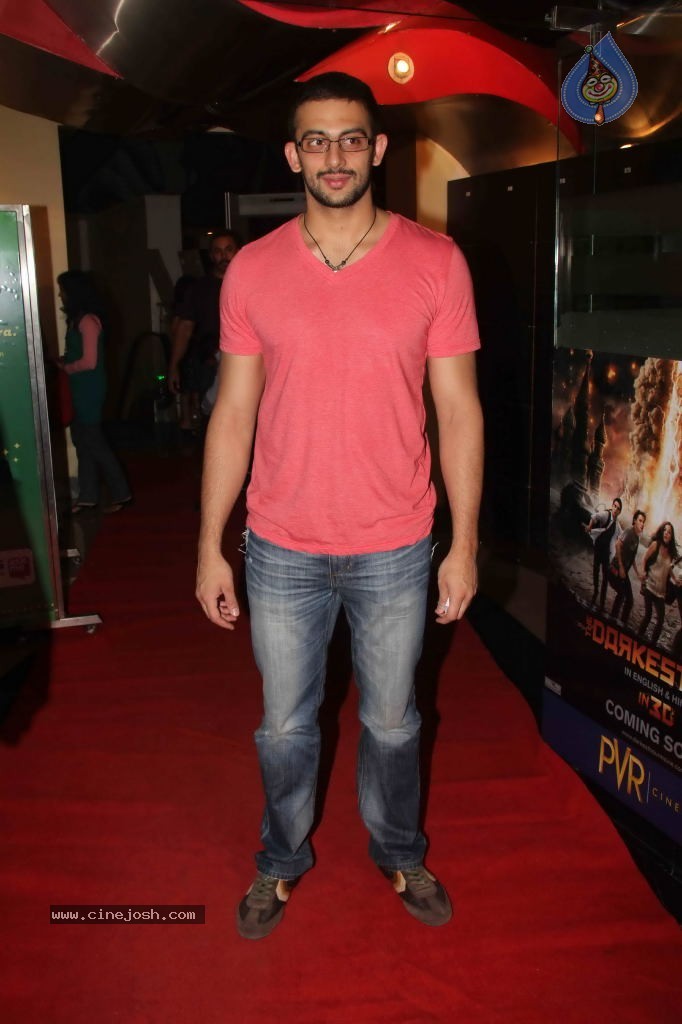 Celebs at Pappu Cant Dance Saala Premiere Show - 24 / 37 photos