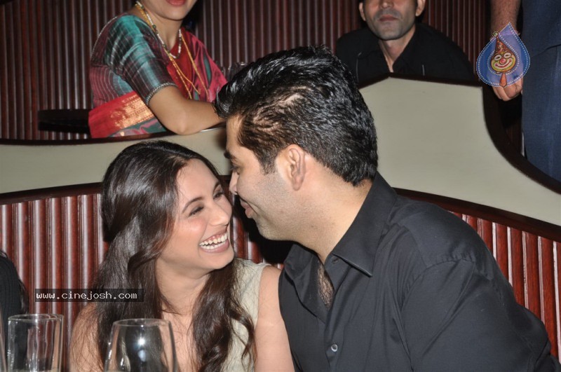 Celebs at Peepli Live play the drum song Performance's Event - 34 / 75 photos