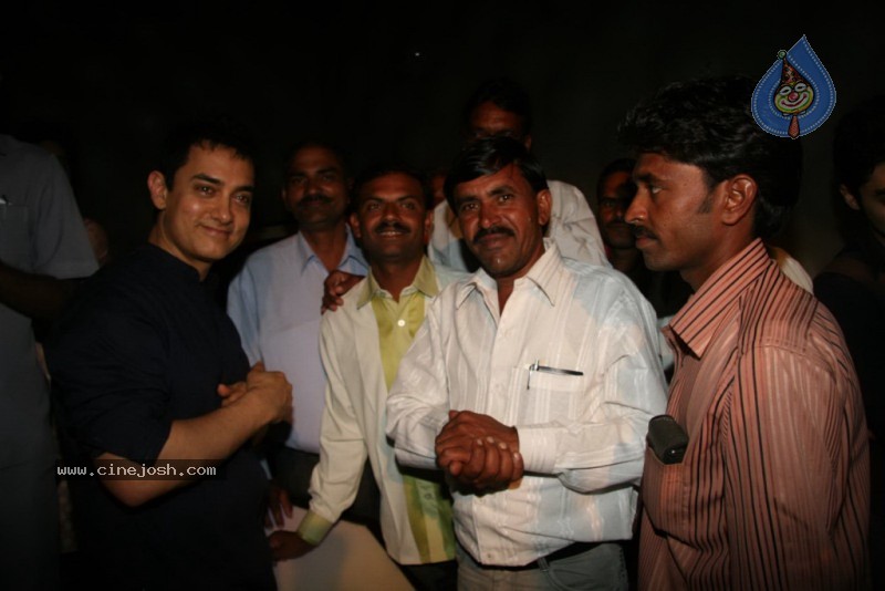 Celebs at Peepli Live play the drum song Performance's Event - 65 / 75 photos