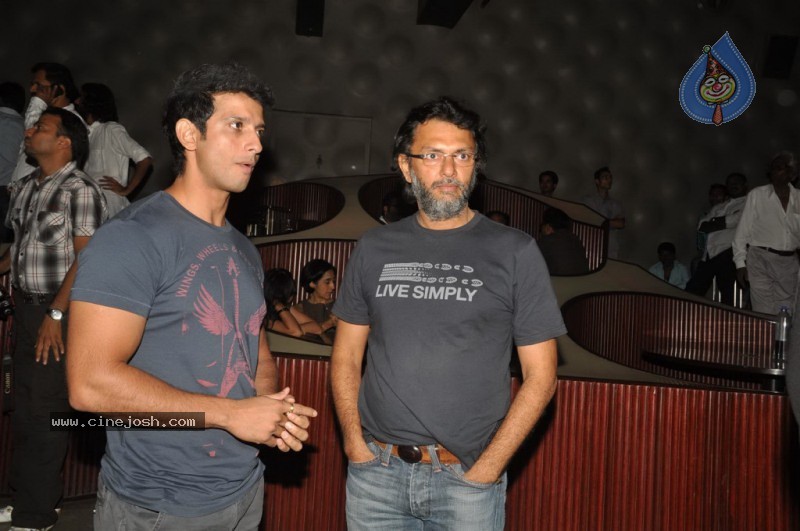 Celebs at Peepli Live play the drum song Performance's Event - 68 / 75 photos
