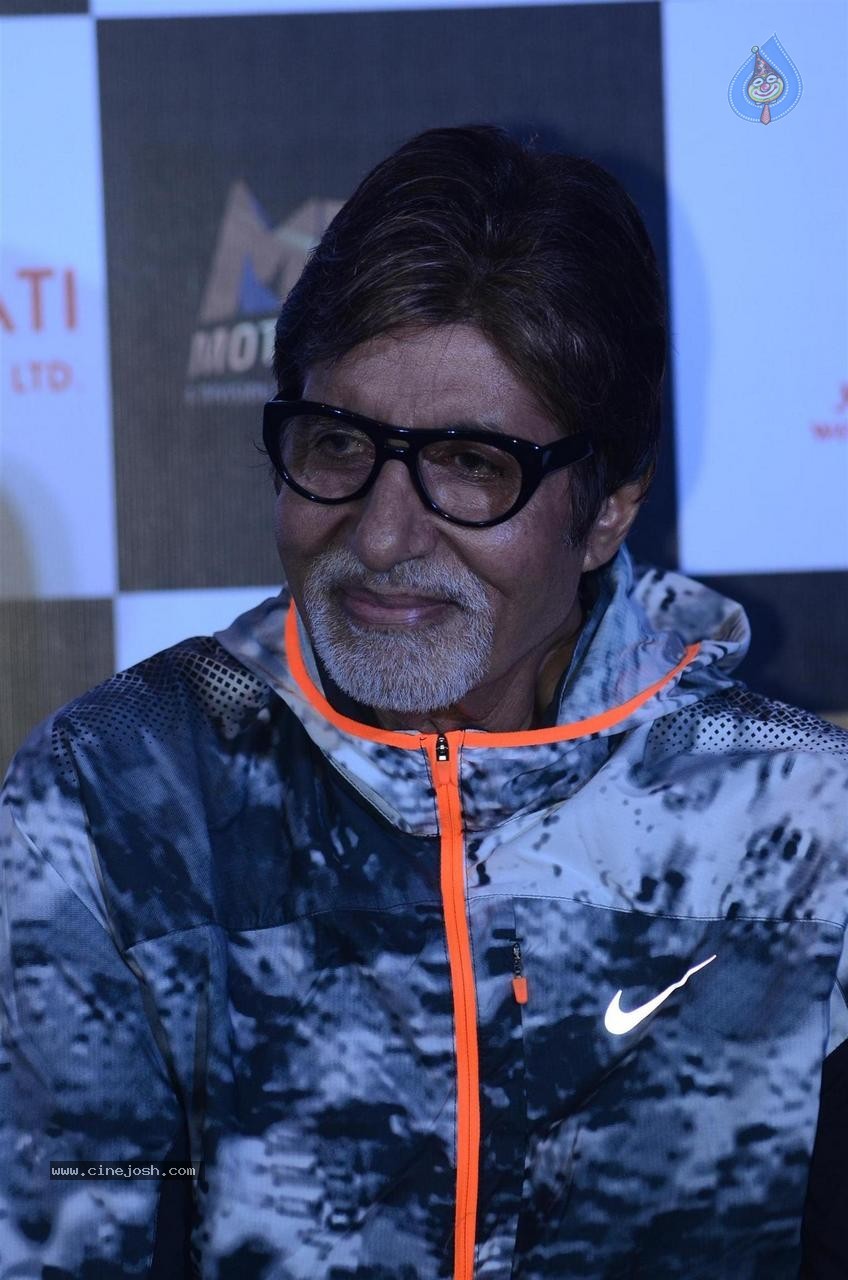 Celebs at Piku Film Trailer Launch - 36 / 64 photos
