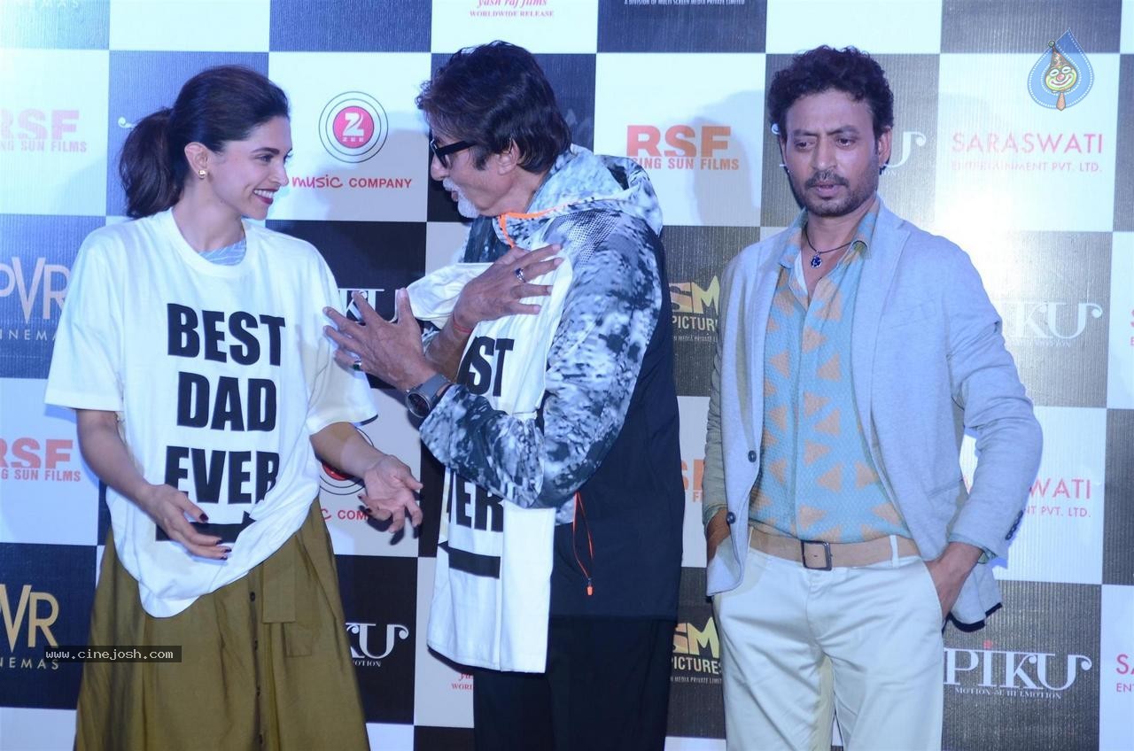 Celebs at Piku Film Trailer Launch - 45 / 64 photos