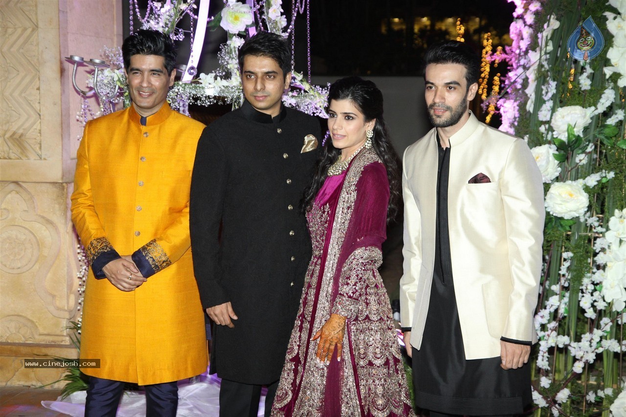 Celebs at Riddhi Malhotra n Tejas Talwalkar Sangeet Ceremony - 2 / 152 photos