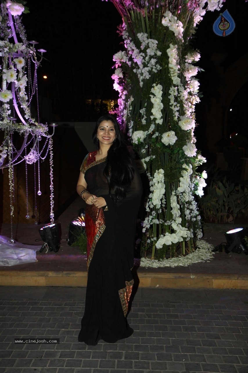 Celebs at Riddhi Malhotra n Tejas Talwalkar Sangeet Ceremony - 57 / 152 photos