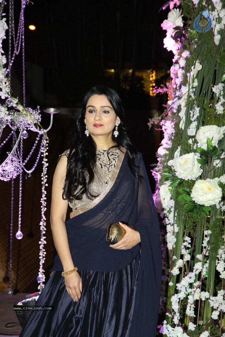 Celebs at Riddhi Malhotra n Tejas Talwalkar Sangeet Ceremony - 127 / 152 photos