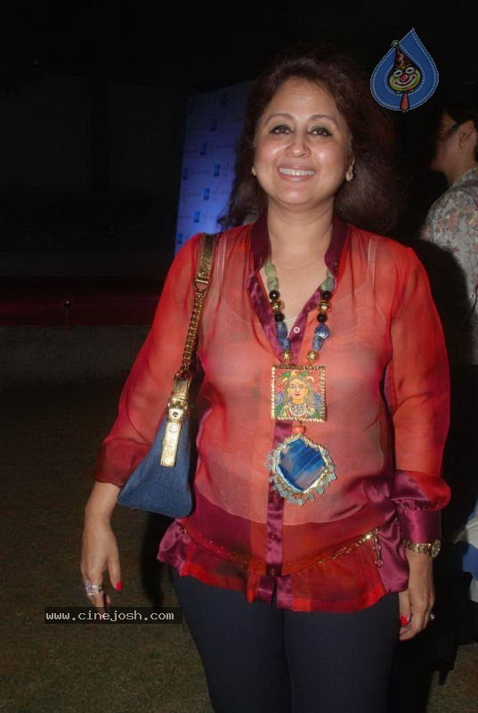 Celebs at Ritu Kumar Fashion Show - 59 / 80 photos
