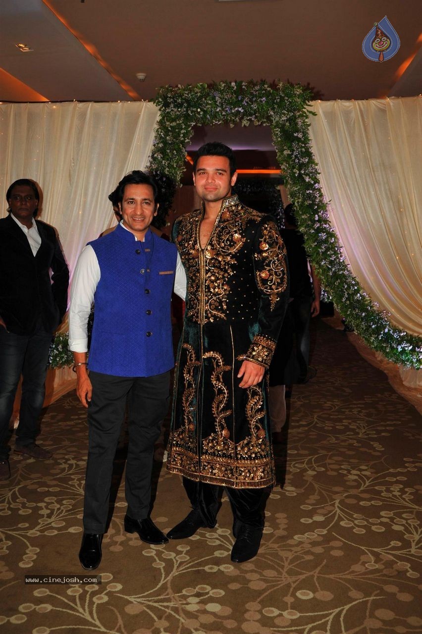 Celebs at Riyaz Gangji Libas Fashion Show - 38 / 64 photos