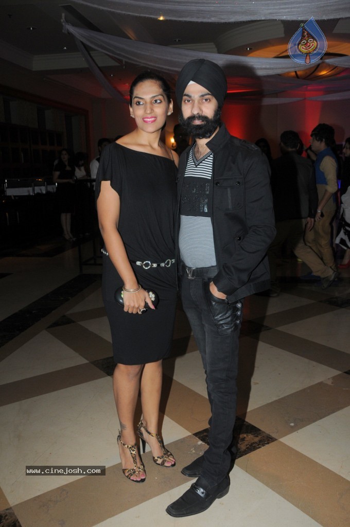 Celebs at Rohit Verma Fashion Show - 33 / 121 photos